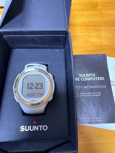 Suunto d4i novo light - novo,